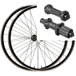 Front road clincher wheel with TUNE hub